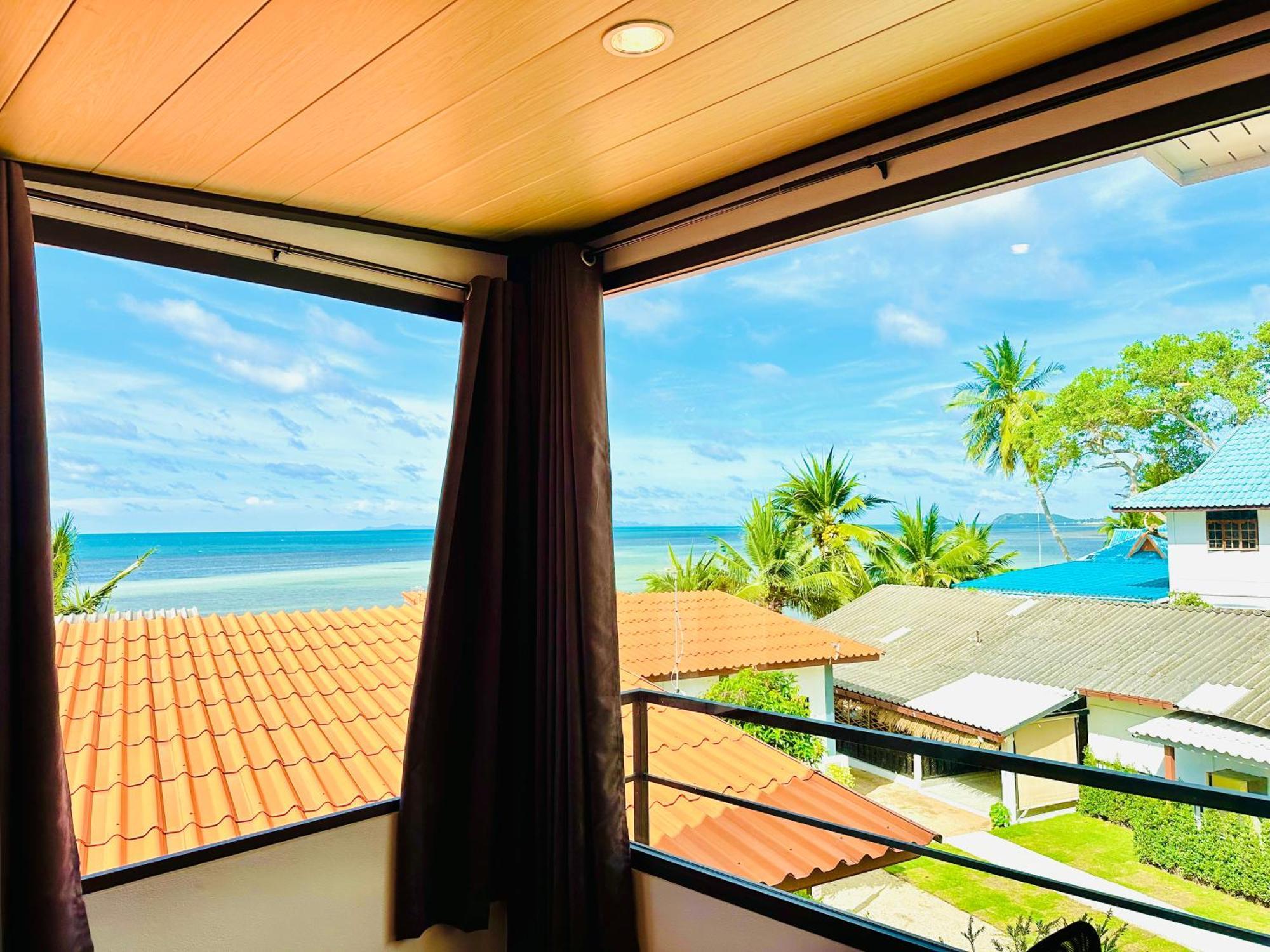 The Scenery Beach Resort Baan Khai Екстериор снимка